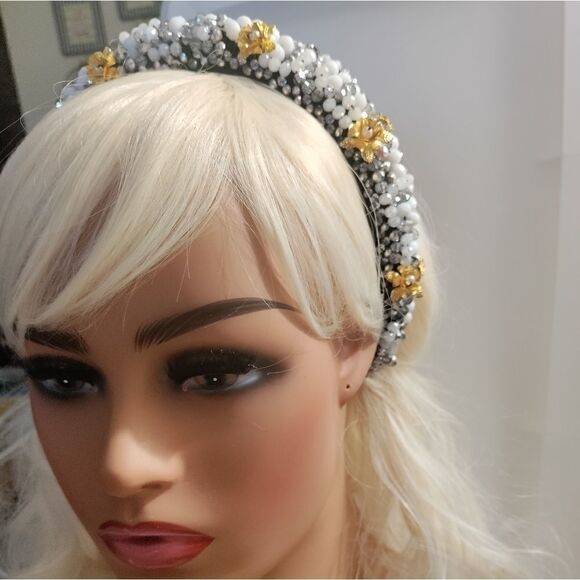 Faceted Beaded Flower Detail Headband - Picture 7 of 12